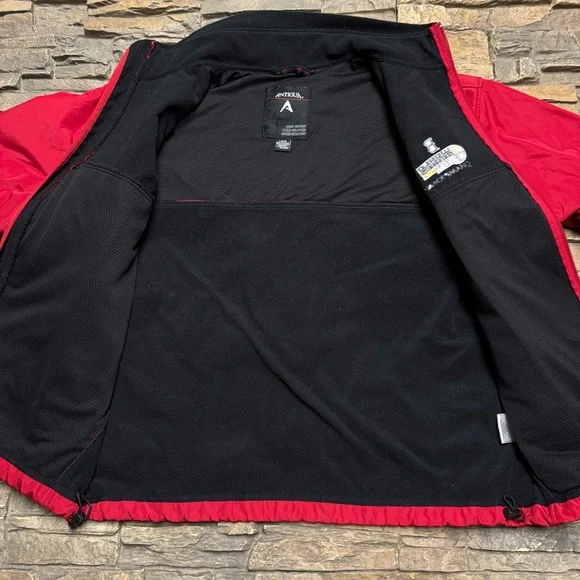 Sold - Picture 4 of 10